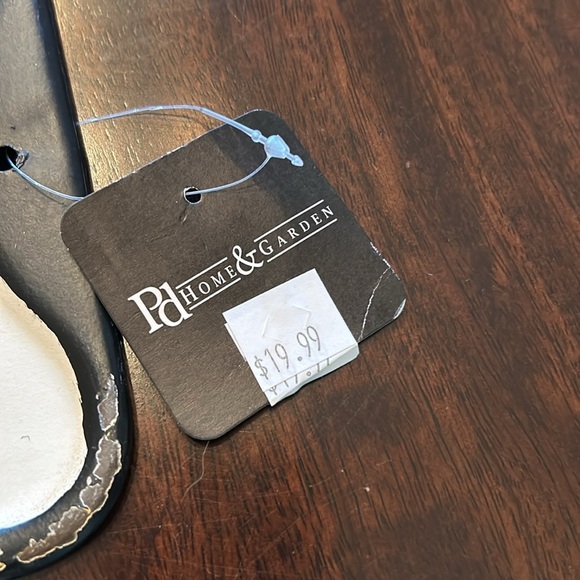 NWT She Shed metal sign, 19”x 6” - Picture 4 of 4